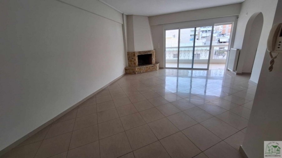(Продажа) Жилая Апартаменты на целый этаж || Пиреи/Кератсини - 80 кв.м, 2 Спальня/и, 200.000€ 