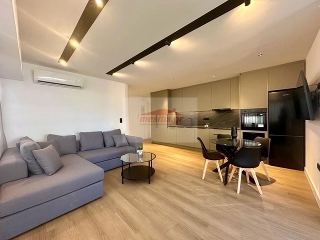 (Продажа) Жилая Апартаменты || Пиреи/Пиреас - 65 кв.м, 2 Спальня/и, 295.000€ 