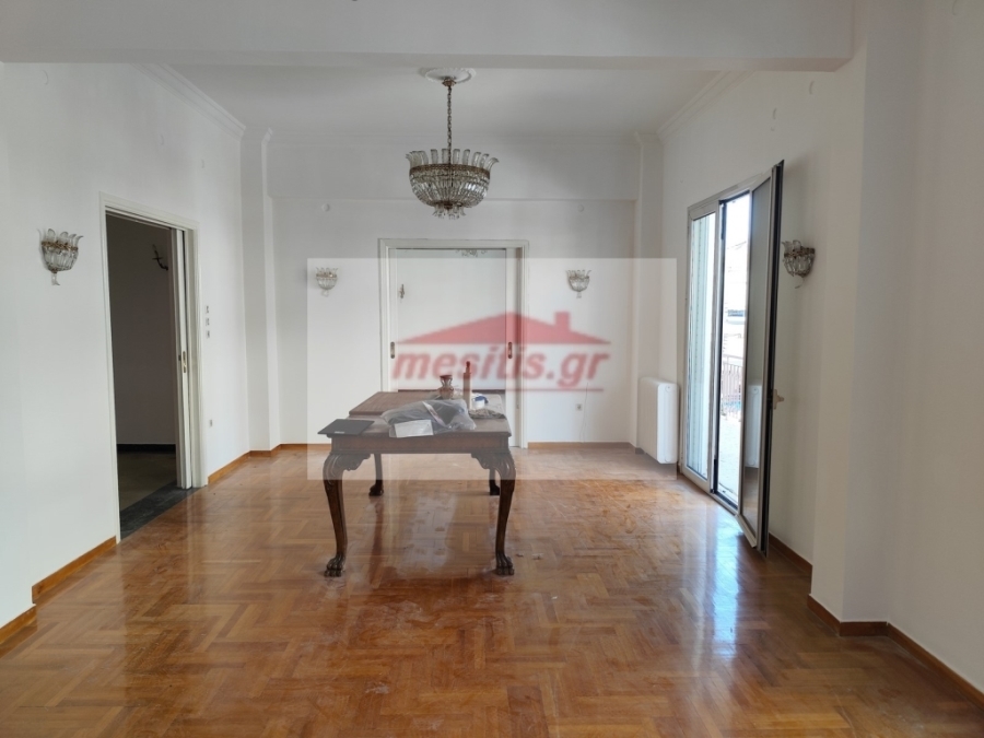 (Аренда) Коммерческие площади Офис || Афинф Юг/Агиос Димитриос - 157 кв.м, 1.200€ 