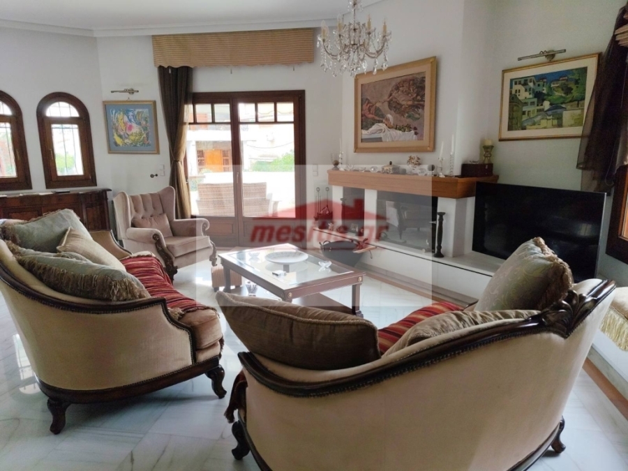 (Προς Ενοικίαση) Κατοικία Μεζονέτα || Αθήνα Νότια/Άλιμος - 240 τ.μ, 3 Υ/Δ, 3.500€ 