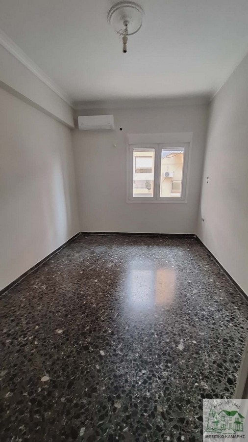 (Аренда) Жилая Апартаменты || Пиреи/Кератсини - 53 кв.м, 1 Спальня/и, 400€ 